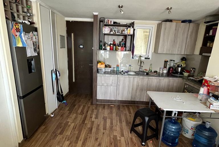 Se Vende Depto (2D-2B-1E-1BG) en Calle Conde del Maule, Estación Central.